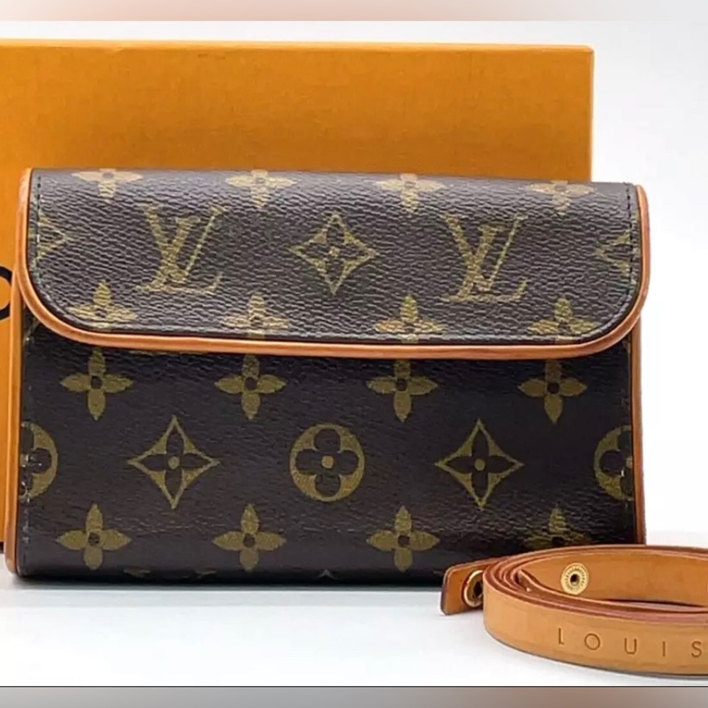 Authentic  Louis Vuitton Monogram Pochette Florentine WITH BOX AND DUST BAG.